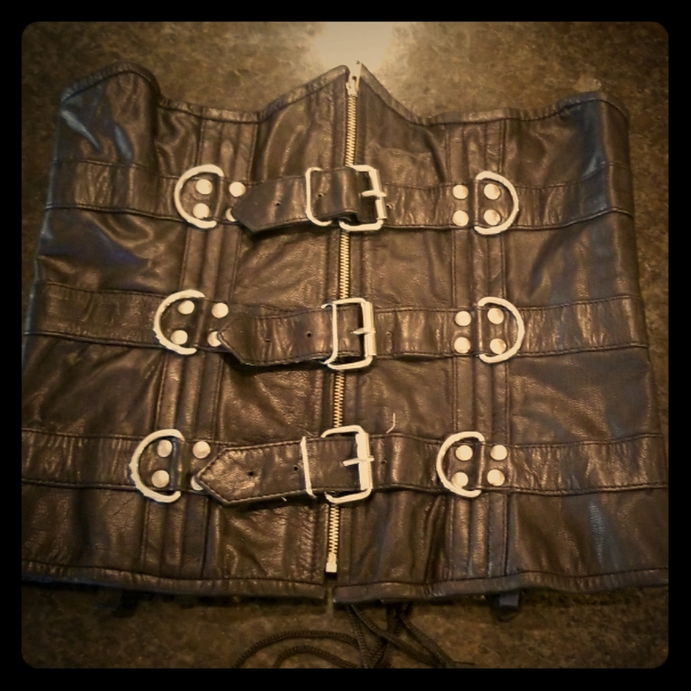 Black Leather Zip Up Underbust Corset